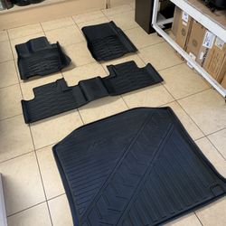 2016/2022 JEEP GRAND CHEROKEE FLOOR LINERS