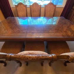 Beautiful Wooden Dining Table with Veneer Top + 10 Chairs & 2 Extra Leaves