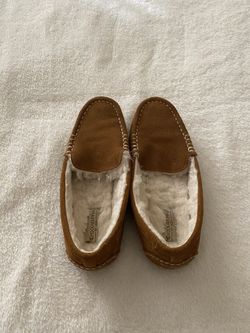 Ugg slippers