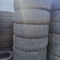 Vendo 265/70/R17 Bfgoodrich Las 4 Llantas Por $200 🚀🇺🇸☎️