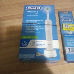 Oral-b Rechargeable Toothbrush 