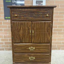 Cabinet w/drawers