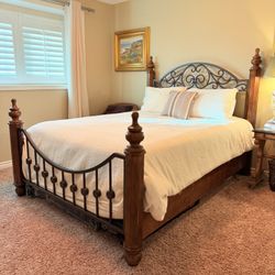 Solid Wood Queen Bed With Boxspring And Mattress 