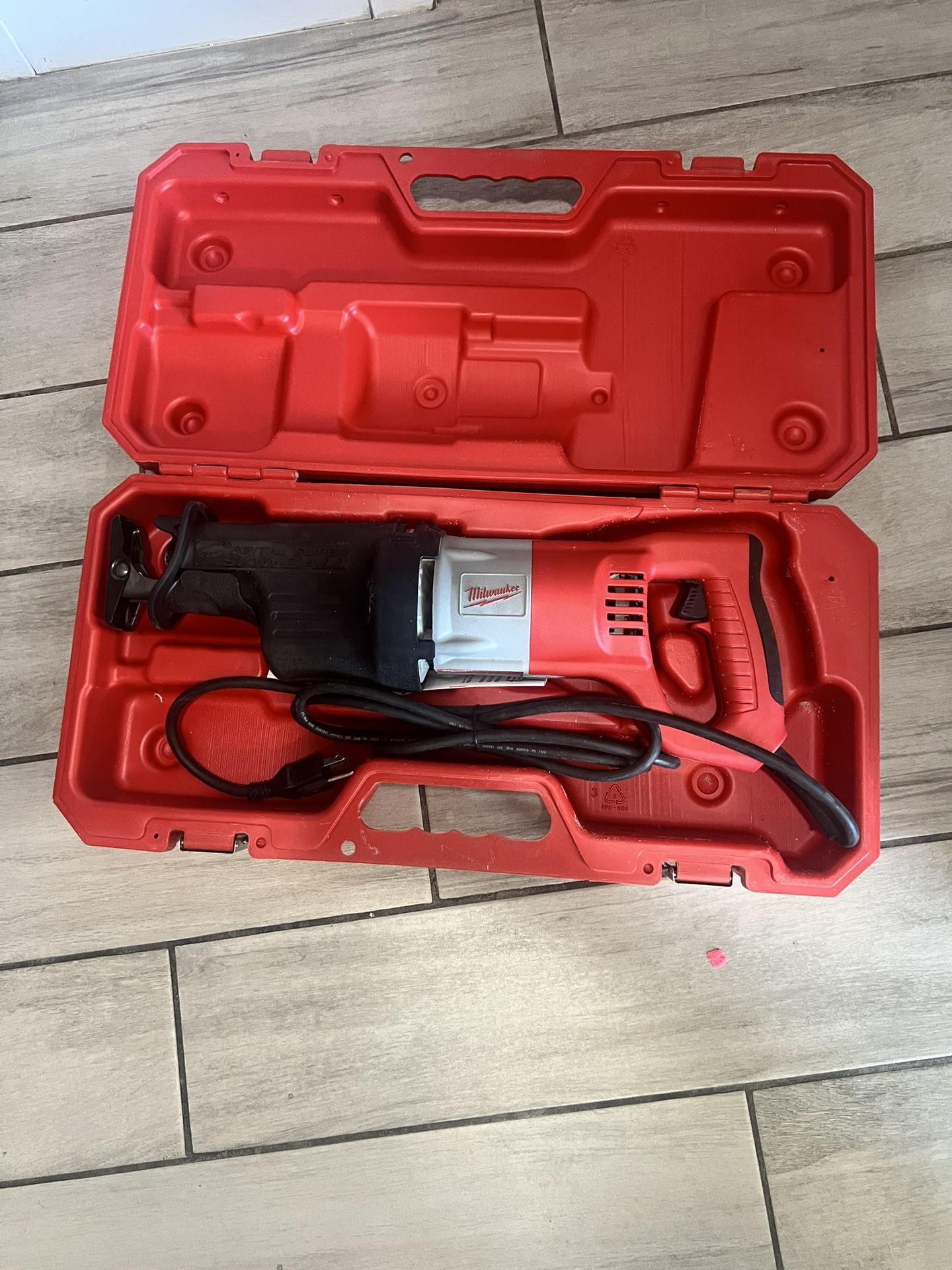 Milwaukee Super Sawzall