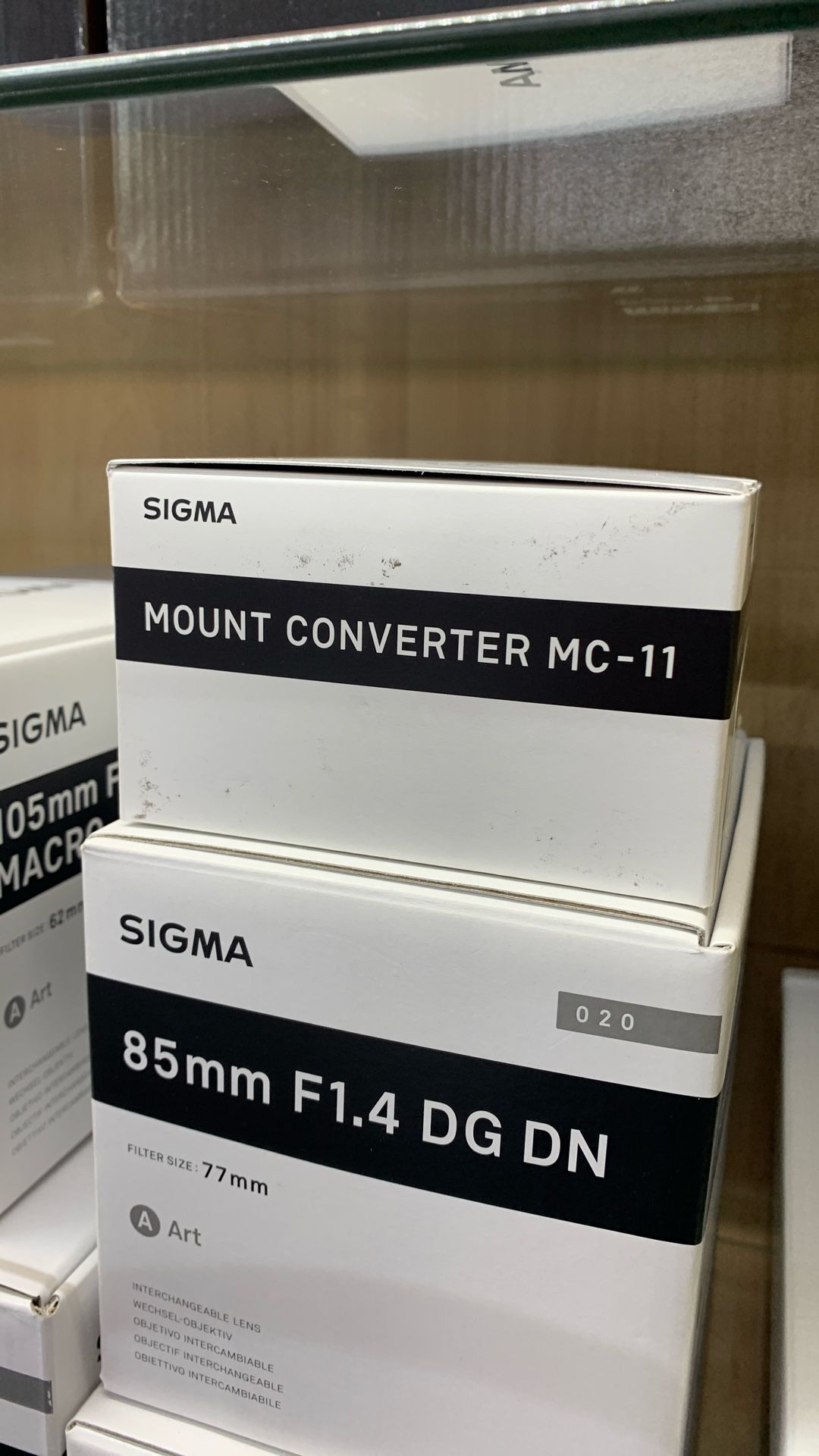 Sigma MC 11 Mount Converter/Lens Adapter (Sigma EF Mount Lenses to Sony E)