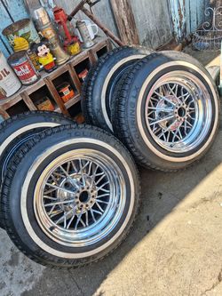 14x7 CRAGAR STARWIRE!!! 1350$