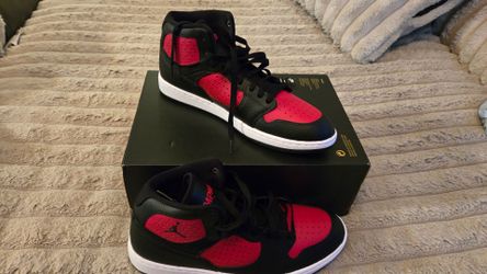 Jordan Access. Men's Size 11. Brand New. Black/Gym Red/White.