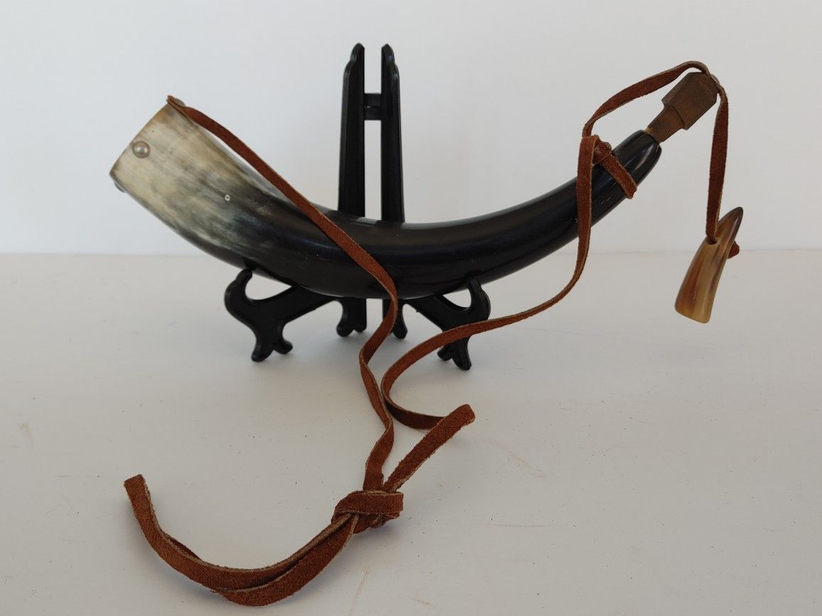Powder Horn