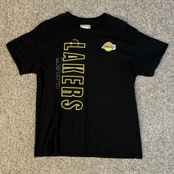 Lakers Black T-Shirt - Size Large