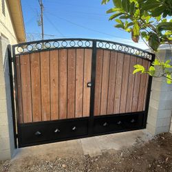 Custom Rv Gate