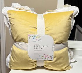 Decorative Pillows