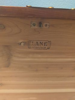 Lane cedar chest