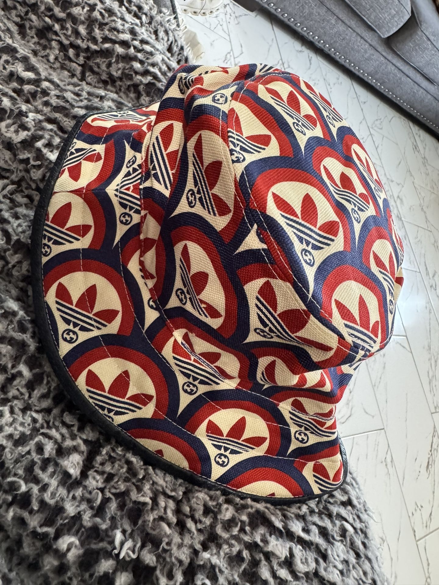 Adidas Gucci Bucket Hat Size Medium