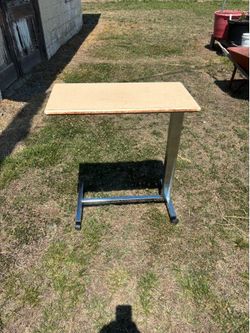 Eating tables
