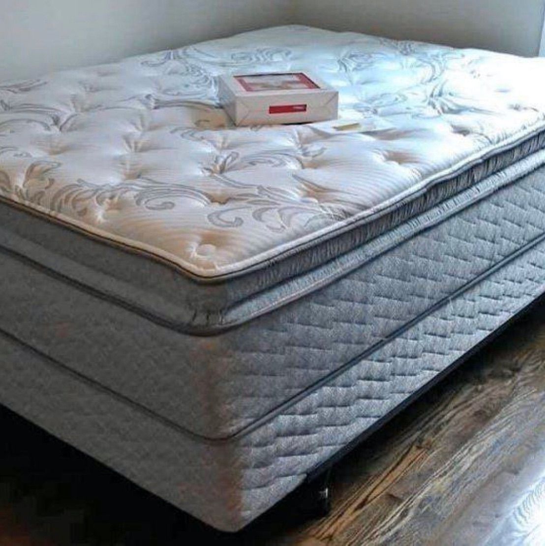 Mattress Sale!! ❤️