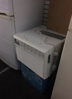 window AC unit