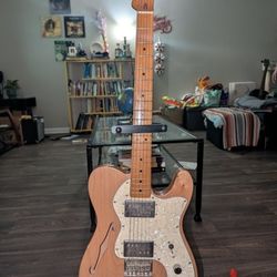 Classic Vibe '70s Telecaster Thinline, Maple Fingerboard - Natural