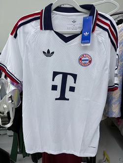 New kit 2026 - Bayern Munich! $69