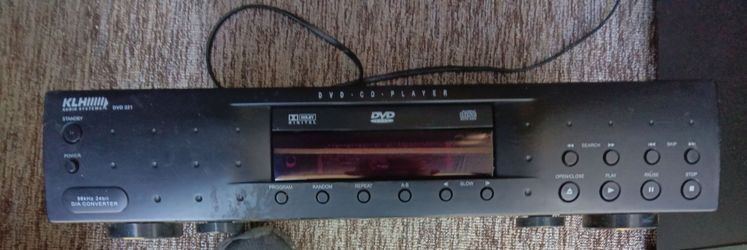 Klm dvd 221 (dvd an cd audio player with a remote