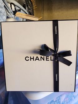 Chanel Gift Box