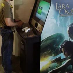 LARA CROFT AND THE GUARDIAN OF LIGHT Promotioal Arcade Game 