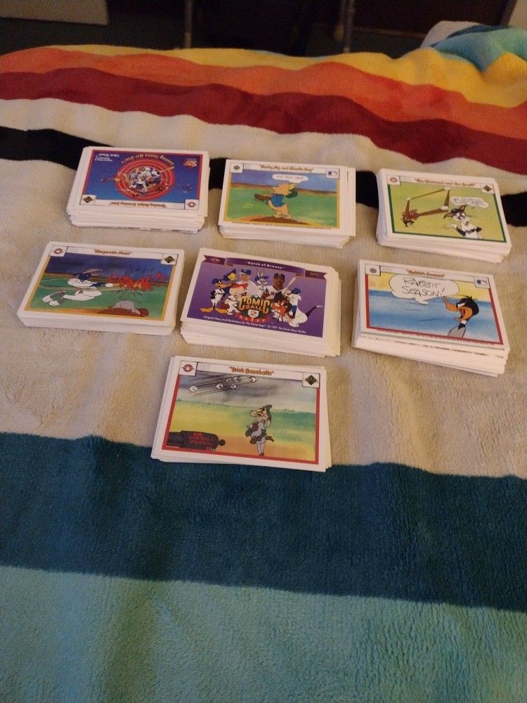Cards. Looney Toons Double Sided Over 300 Cards Cash Porch Pickup Redmond 