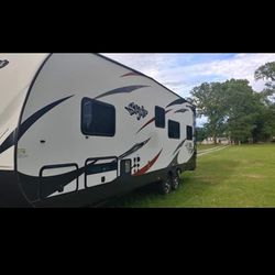2016 Cruise Stryker Toy Hauler 26 Ft  2 Swivel  Chairs Couch That Folds To Bed Plus Bunk Bed And Love Seat That Folds To Smaller Bed