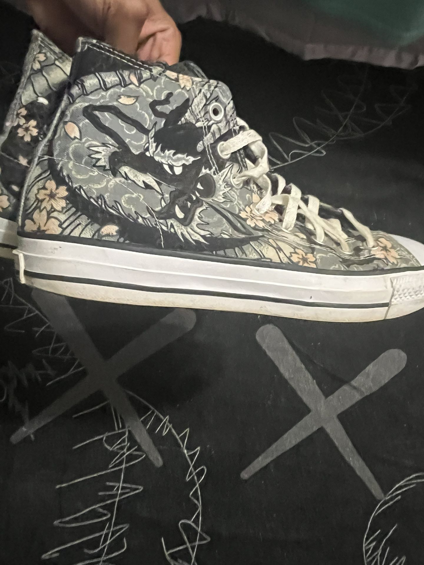 Dragon Flower Converse