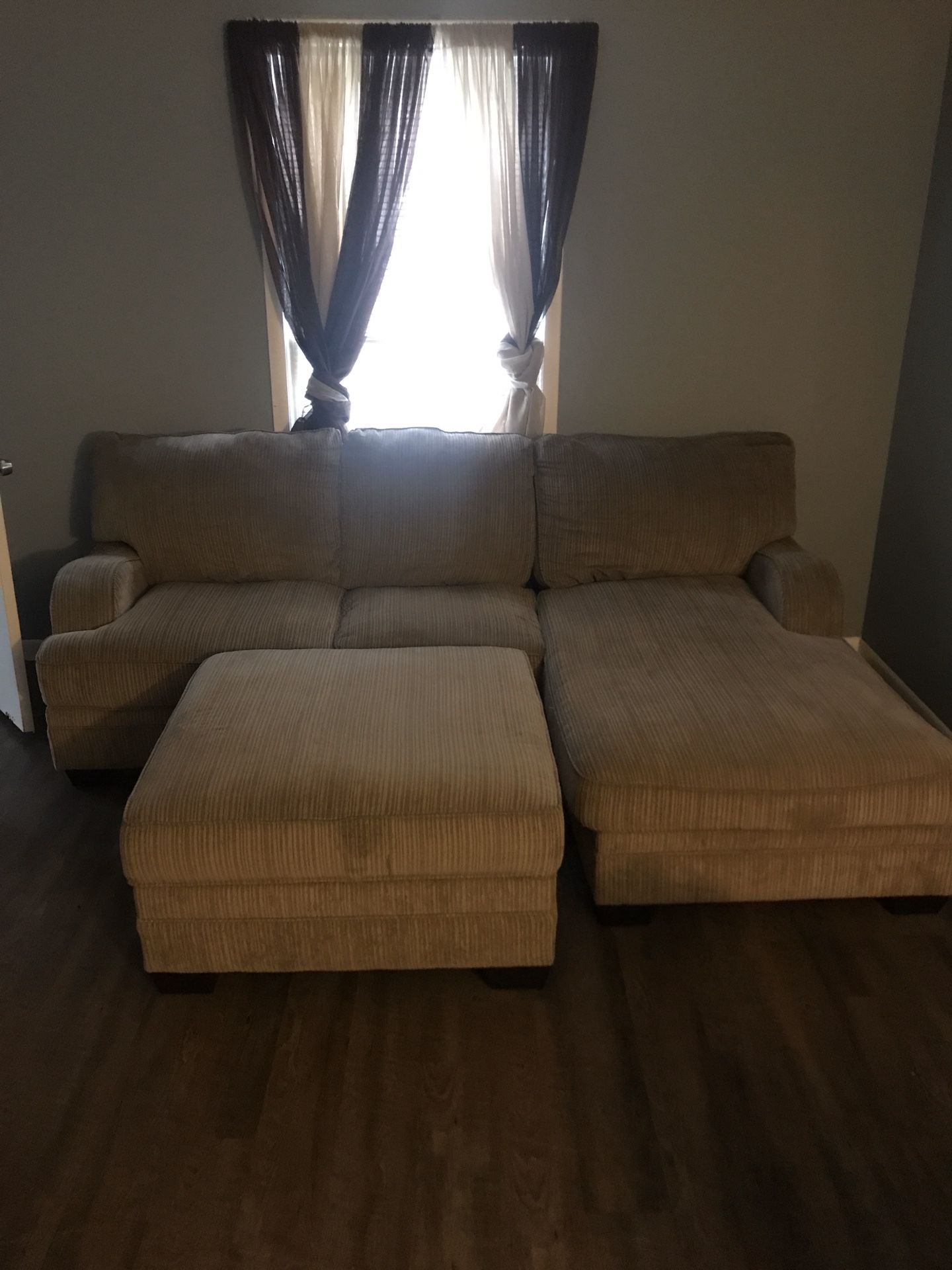 Sectional Couch with storage Ottoman