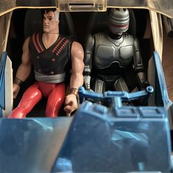 Vintage robocop action figures and car