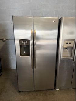 FRIDGE REFRIGERATOR NEVERA HELADERA FRIO REFRIGERADOR GOOD CONDITION DELIVERY 🚚 AVAILABLE WARRANTY 100 DAYS 7️⃣8️⃣6️⃣4️⃣2️⃣0️⃣1️⃣3️⃣4️⃣7️⃣