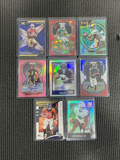 NFL Football Card Lot 8pc, 2 AUTOS, Numbered /10 /67 /75 Waddle DeVonta Smith RC