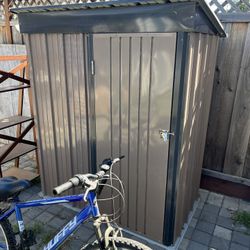 New Steel Storage Shed Assembled  L XBXH = 60 Inch X 34 Inch X 72 Inch