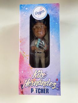 2026 Kike Hernandez Pitching Dodgers Bobblehead
