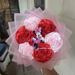 Minnie Mouse Flower Bouquet /Ramo Buchon