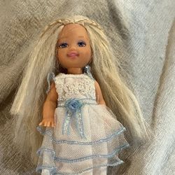 Barbie Kelly Princess & The Pauper Doll