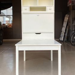 Pottery Barn  Desk For Kids