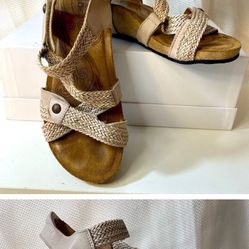 Täōs woven beige leather adjustable sandals size 6 to 6.5