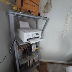 Realspace® Zentra Bookcase, Silver/Clear