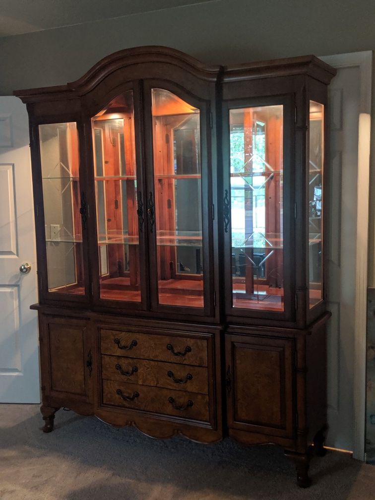 Formal Dining Room Table & Matching China Hutch