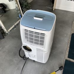 DeLonghi PACEX390UVcare-6AL WH PAC Portable Air Conditioner
