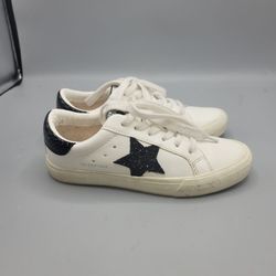 Vintage Havana Women's Sneakers Size 6