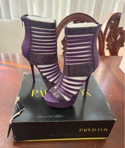 Women high heel shoes (size 7)