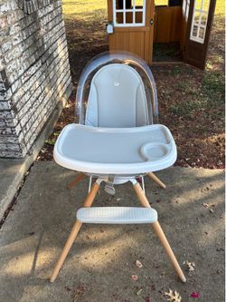 Munchkin 360 cloud high chair