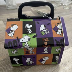 Snoopy Haunted House Lunchbox Metal