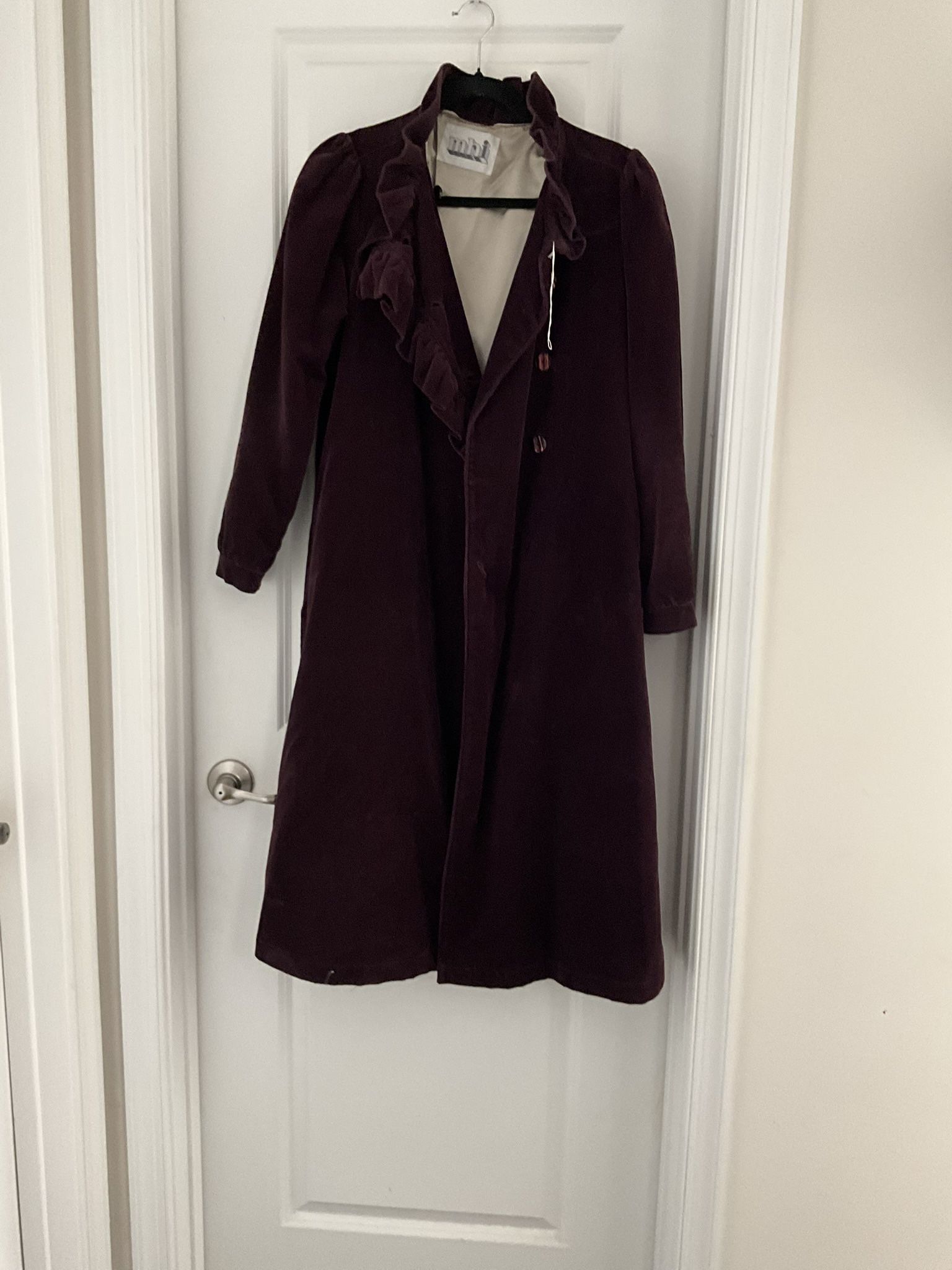 Women’s MHI Vintage Corduory Ruffled Plum Wine Coat
