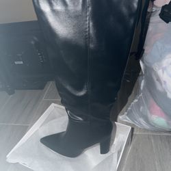 Black Heeled Boots