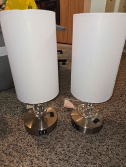 Bedside 3-way lamps