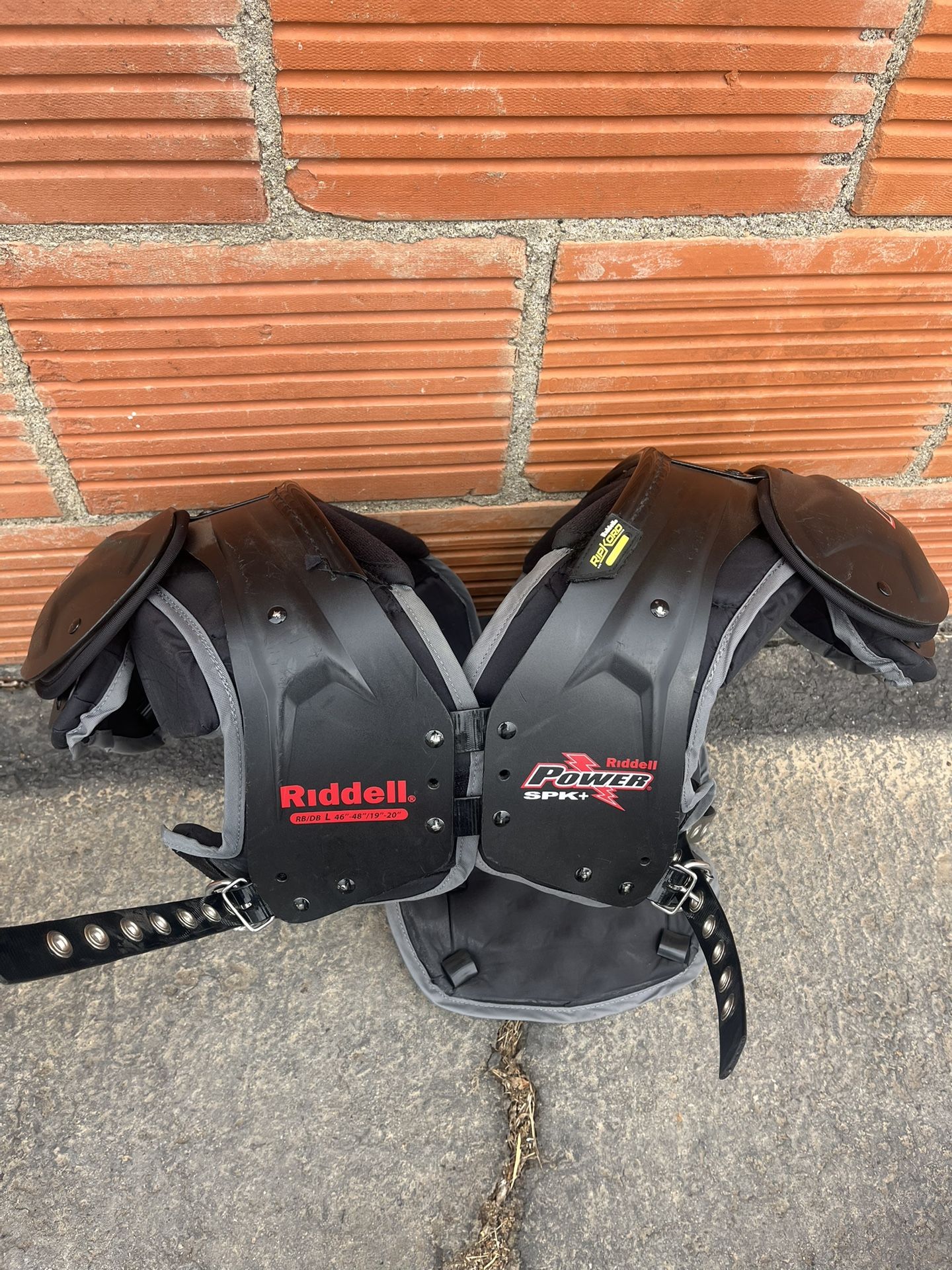 Riddell Shoulder Pads