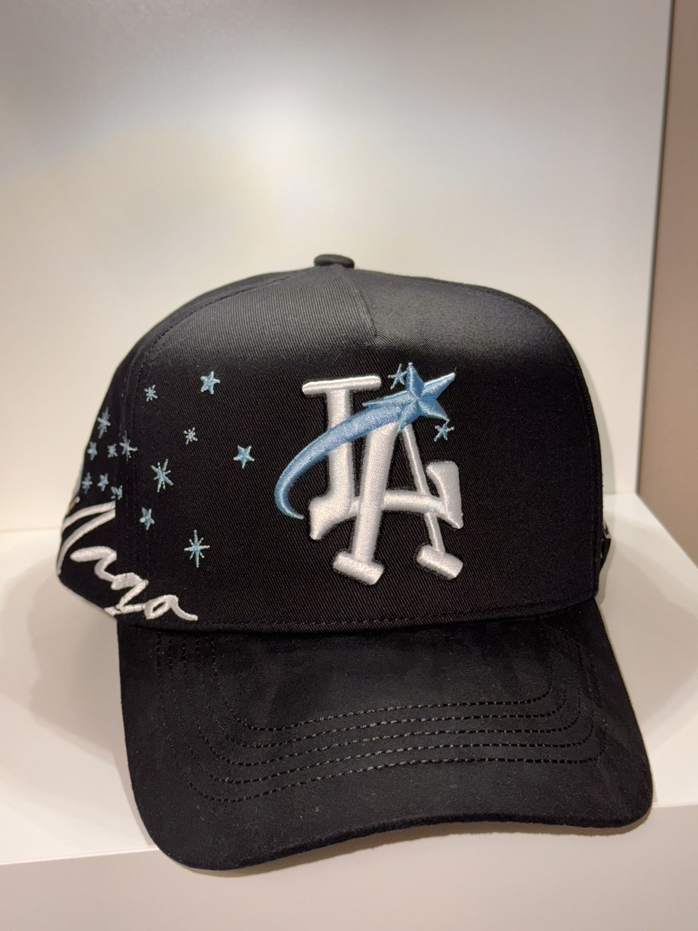 Magic club 31 hats el mago